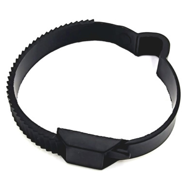 Úchyt bowdenu/hadičky, plast