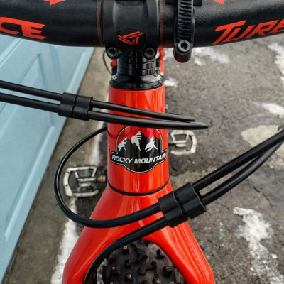 Držiak (organizér) bowdenov/hydra.hadíc, plast